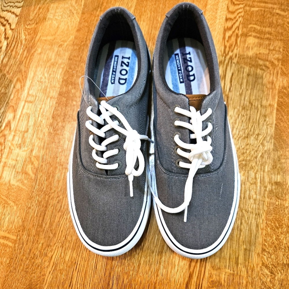 IZOD Charcoal Sneakers with White Laces, Sz 8.5